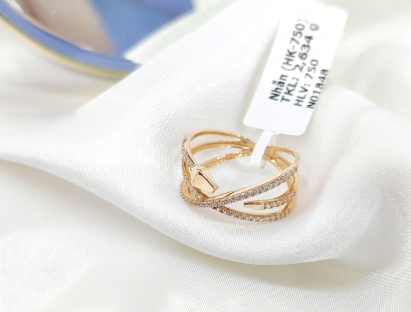 N01848 Nhẫn kiểu đan chéo (HK)750 ni13
