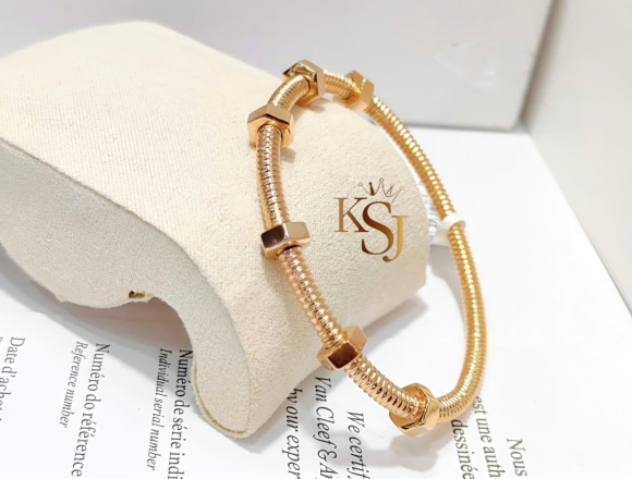 V01034 Vòng Ecrou de Cartier (1:1)750 ni52