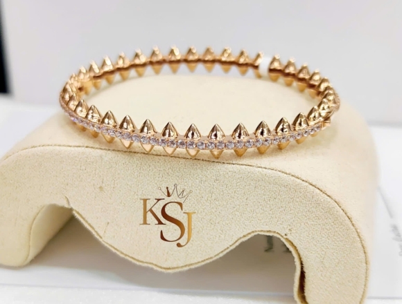 V01057 Vòng Cartier Clash (1:1)750 ni 50