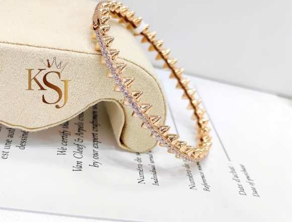 V01057 Vòng Cartier Clash (1:1)750 ni 50