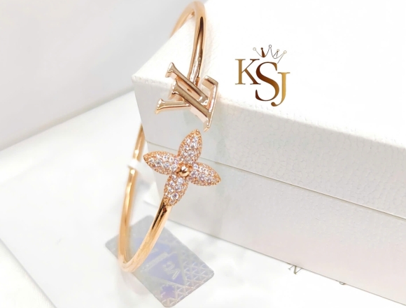 V01118 Vòng tay LV (HK)750 ni54