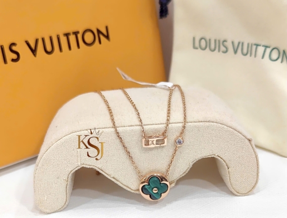 D02288 Dây chuyền LV xanh (1:1)750