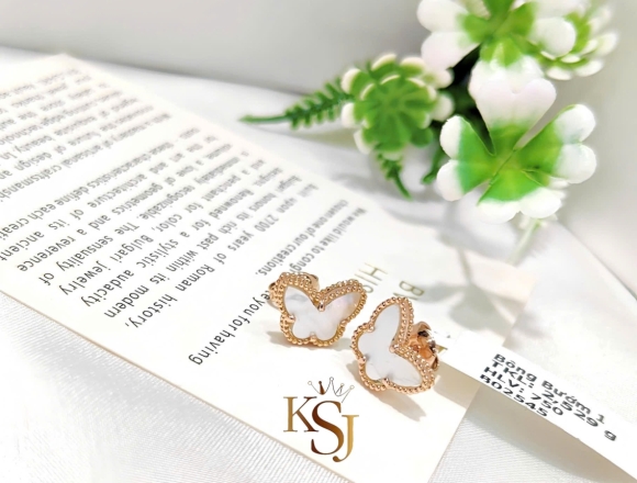 B02545 Bông tai hồ điệp xà cừ trắng (1)750