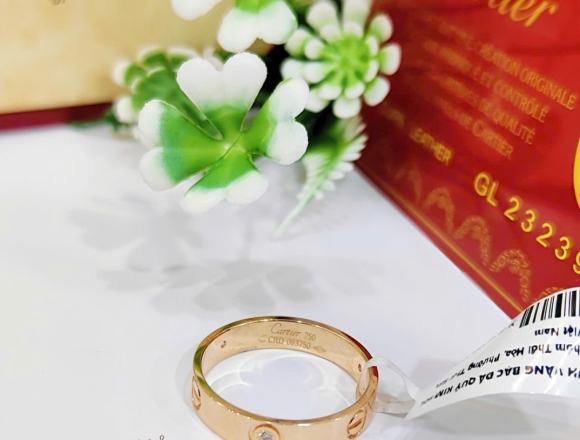 N02285 Nhẫn cartier 4li 1vít1hột (1:1)750 ni18