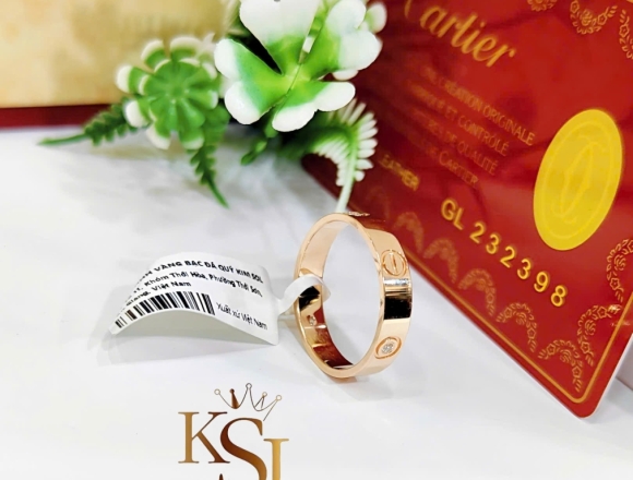 N02285 Nhẫn cartier 4li 1vít1hột (1:1)750 ni18