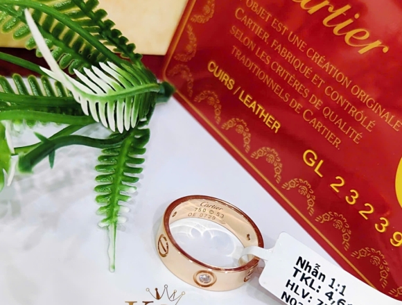 N02304 Nhẫn Cartier bảng 5li 1vít1hột (1:1)750 ni11