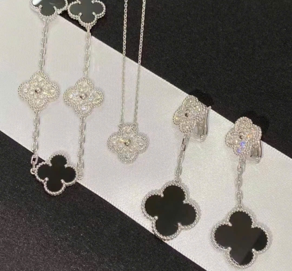 Dây Chuyền KSJ011